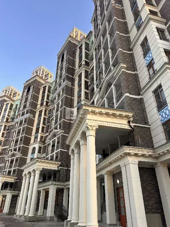 Продается 2-комнатная квартира - Фото 1