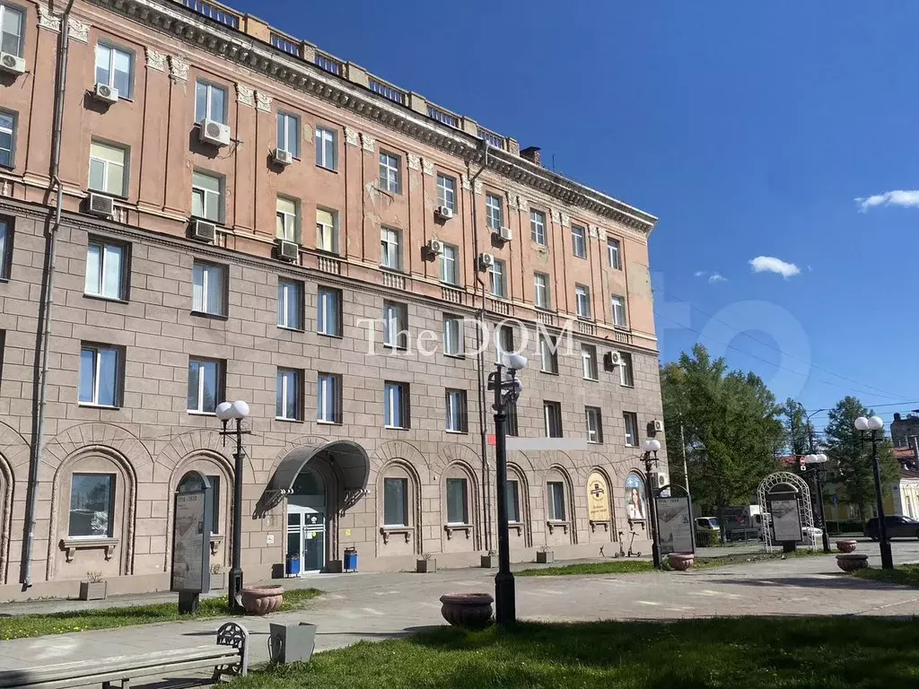 Офис, 54 м в центре города - Фото 1