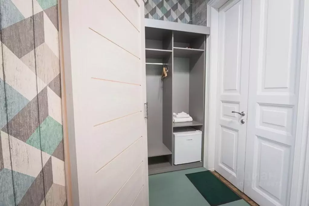 Комната Иркутская область, Иркутск ул. Дзержинского, 44Б (12.0 м) - Фото 2