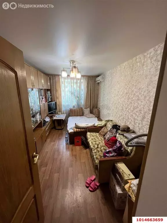 Квартира-студия: Краснодар, улица Селезнёва, 136 (12 м) - Фото 1
