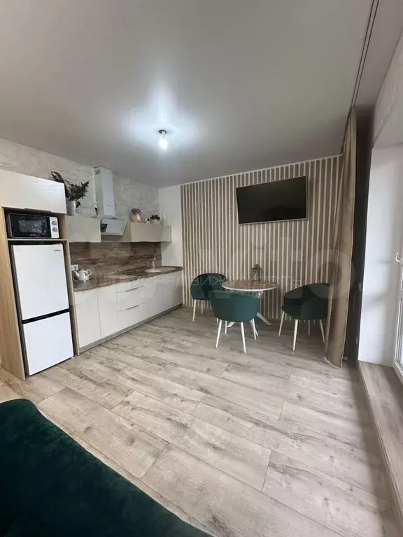 2-к. квартира, 70 м, 1/2 эт. - Фото 0