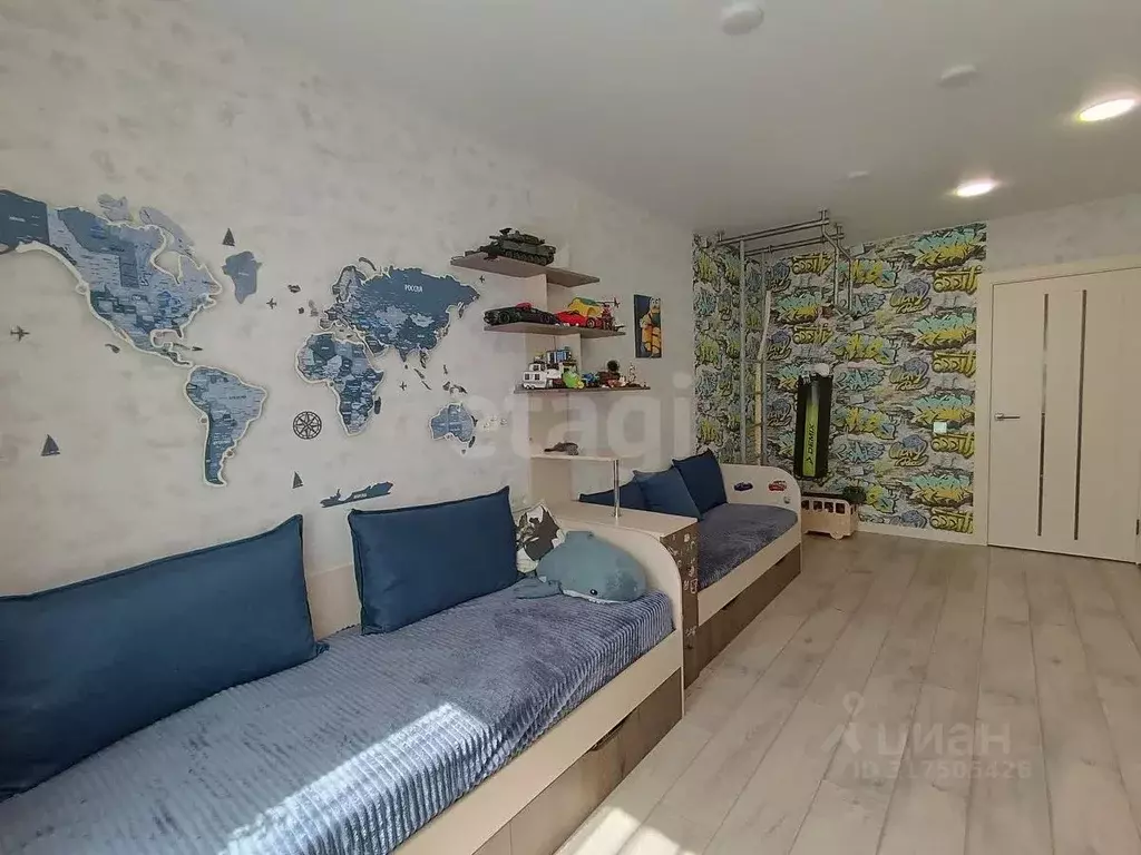 3-к кв. Смоленская область, Смоленск ул. Попова, 113А (80.3 м) - Фото 0