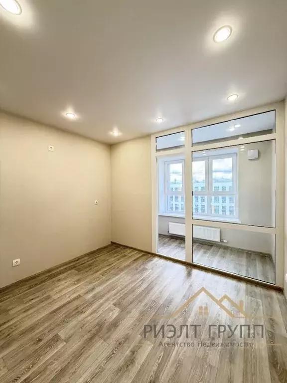 2-к кв. Татарстан, Казань ул. Азата Аббасова, 16 (53.7 м) - Фото 1
