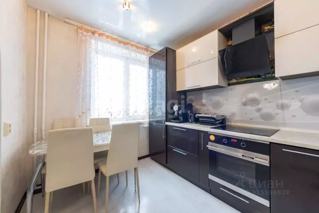 3-к кв. Хабаровский край, Хабаровск ул. Сысоева, 15 (70.0 м) - Фото 1