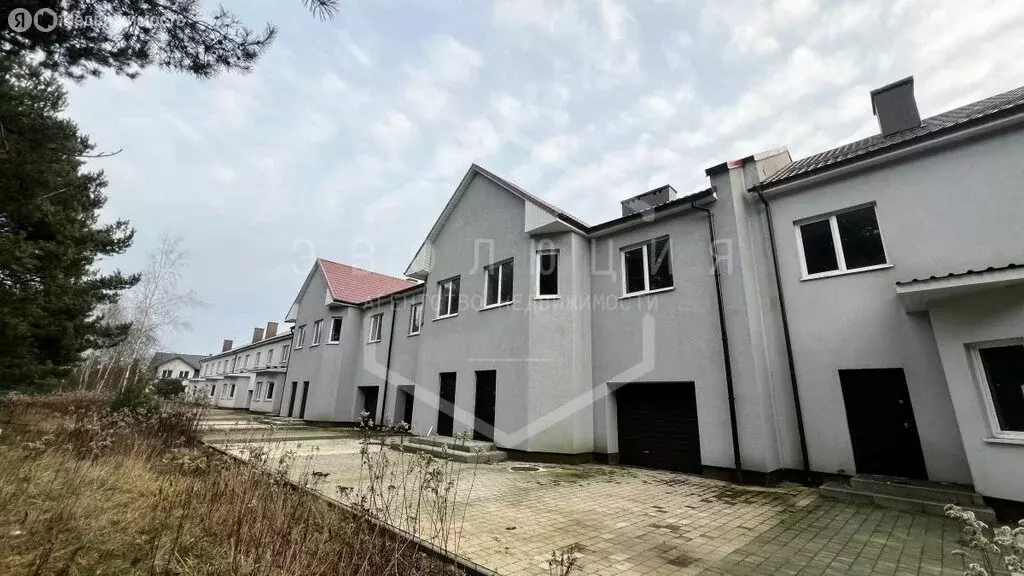 Дом в Светловский городской округ, посёлок Волочаевское, Спортивный ... - Фото 1