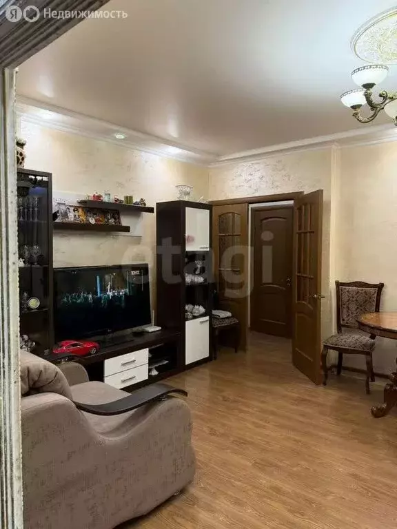 3-комнатная квартира: Пермь, улица Татьяны Барамзиной, 54 (74 м) - Фото 2