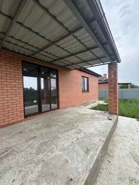 Дом в Адыгея, Тахтамукай аул ул. Убыхская, 35 (90 м) - Фото 1