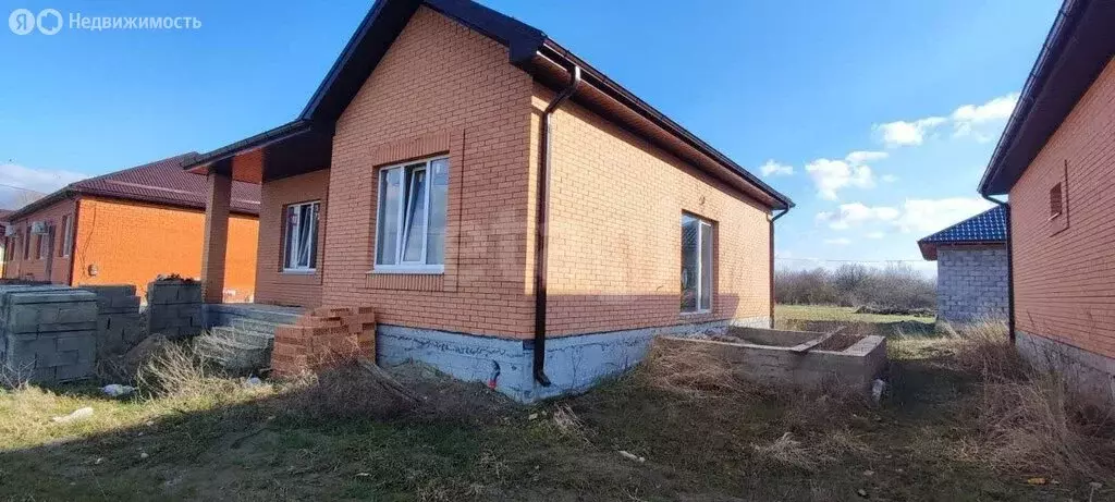 Дом в аул Тахтамукай, Конечная улица, 18А (100 м) - Фото 2