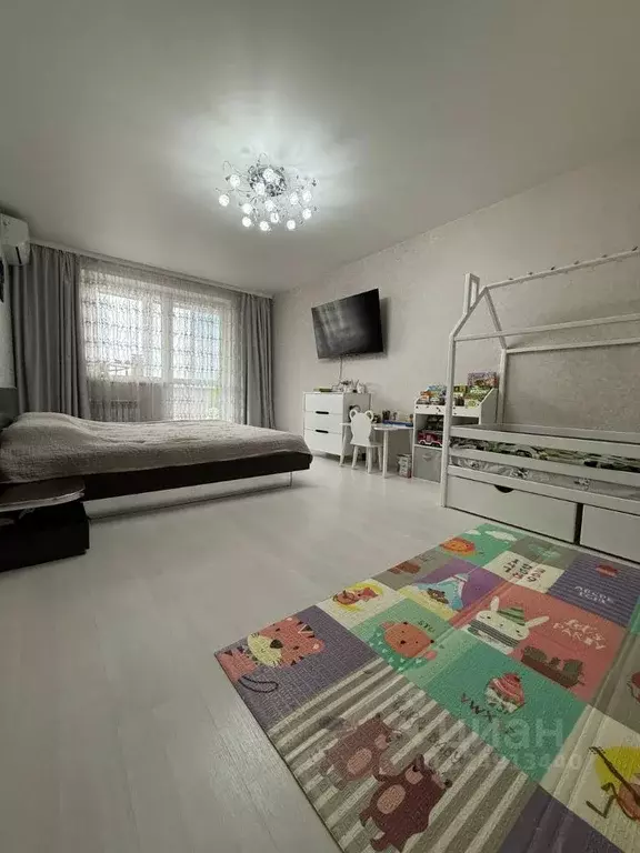 2-к кв. Пермский край, Чайковский ул. Азина, 5 (60.9 м) - Фото 1