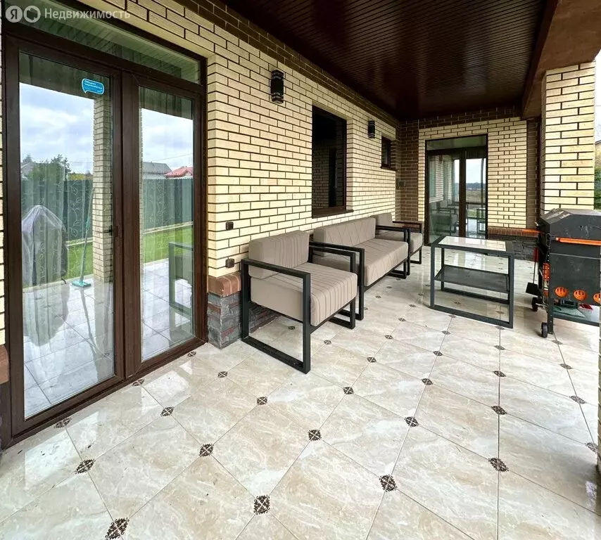 Дом в Романовское сельское поселение, деревня Углово, Михайловская ... - Фото 1