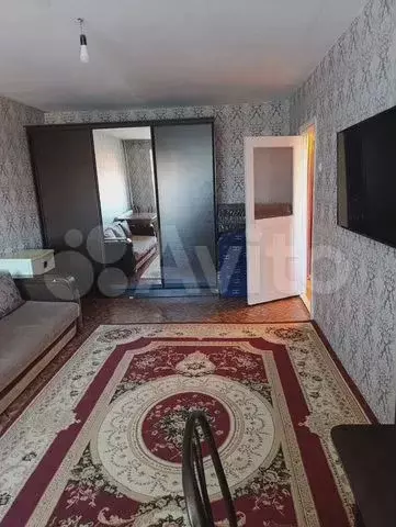 1-к. квартира, 35 м, 4/5 эт. - Фото 1