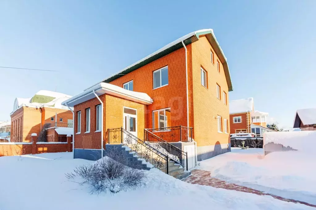 Дом в Тюменская область, Тюменский муниципальный округ, пос. ... - Фото 1