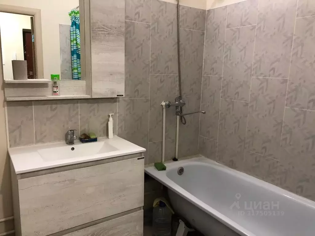 Студия Пермский край, Пермь ул. Революции, 48А (30.0 м) - Фото 1