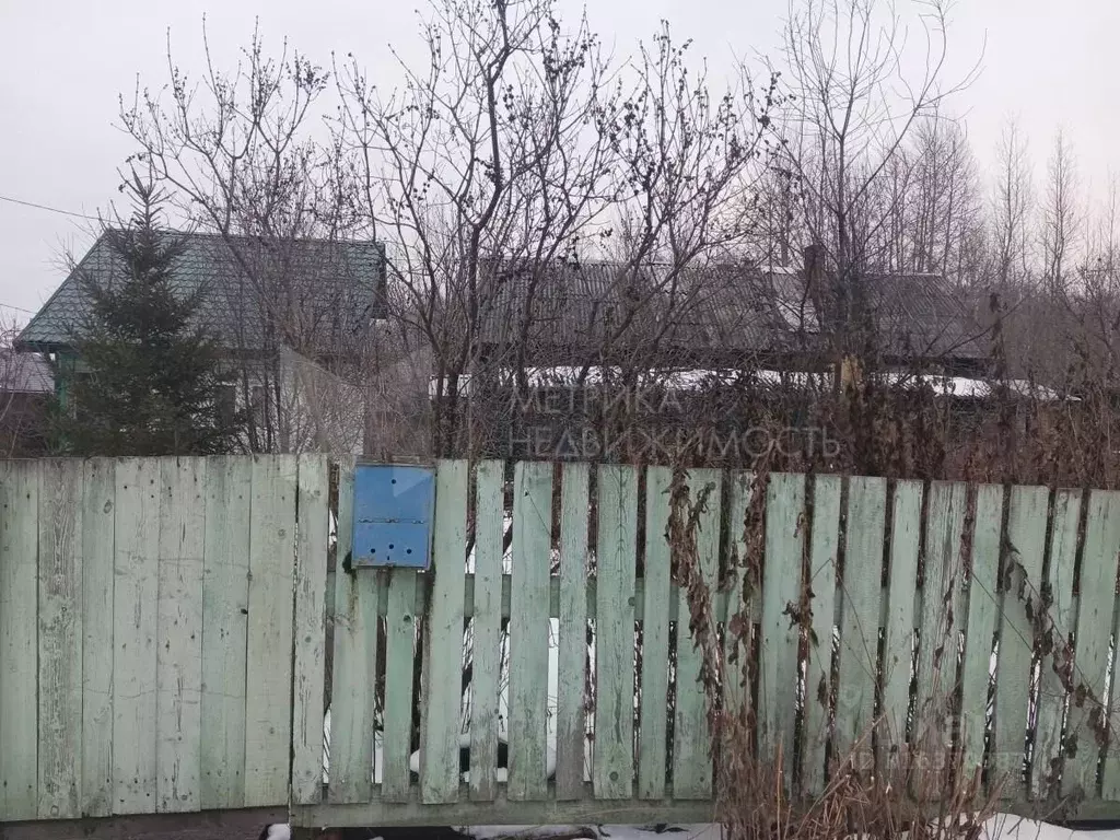 Участок в Тюменская область, Тюмень Барнаульская ул., 71 (6.5 сот.) - Фото 0
