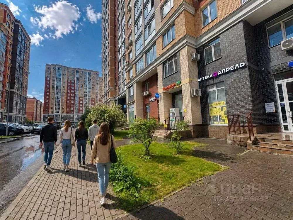Торговая площадь в Москва пос. Коммунарка, ул. Липовый Парк, 5к1 (83 ... - Фото 1
