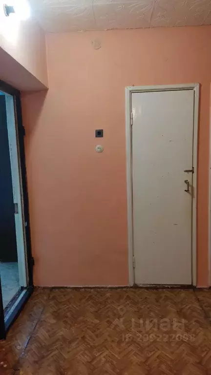 2-к кв. Красноярский край, Красноярск Парашютная ул., 19а (50.0 м) - Фото 2