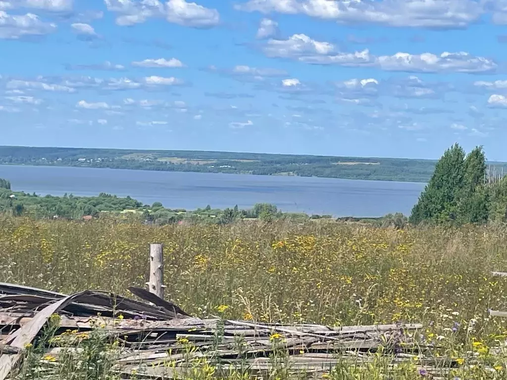 Участок в Пермский край, Ильинский муниципальный округ, д. Кропани  ... - Фото 1