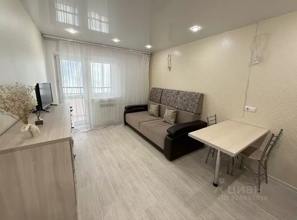 Студия Иркутская область, Иркутск ул. 4-я Железнодорожная, 57 (22.0 м) - Фото 1