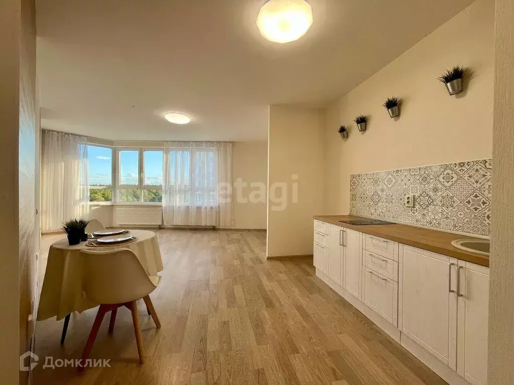 Продаётся 2-к квартира, 56.3 м - Фото 0
