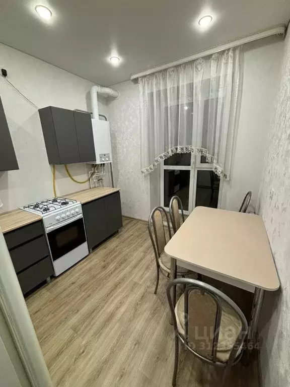 1-к кв. Татарстан, с. Высокая Гора ул. Егорова, 3 (35.0 м) - Фото 0