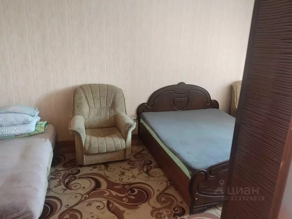 1-к кв. Курская область, Курск просп. Вячеслава Клыкова, 52 (39.0 м) - Фото 1