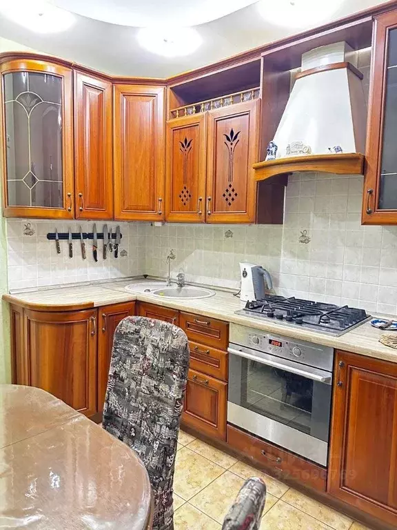 2-к кв. Калужская область, Обнинск ул. Горького, 60 (60.0 м) - Фото 1