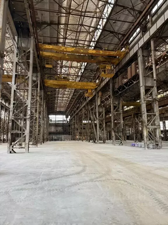 Склад в Свердловская область, Екатеринбург ул. Фронтовых Бригад, 18к4 ... - Фото 1