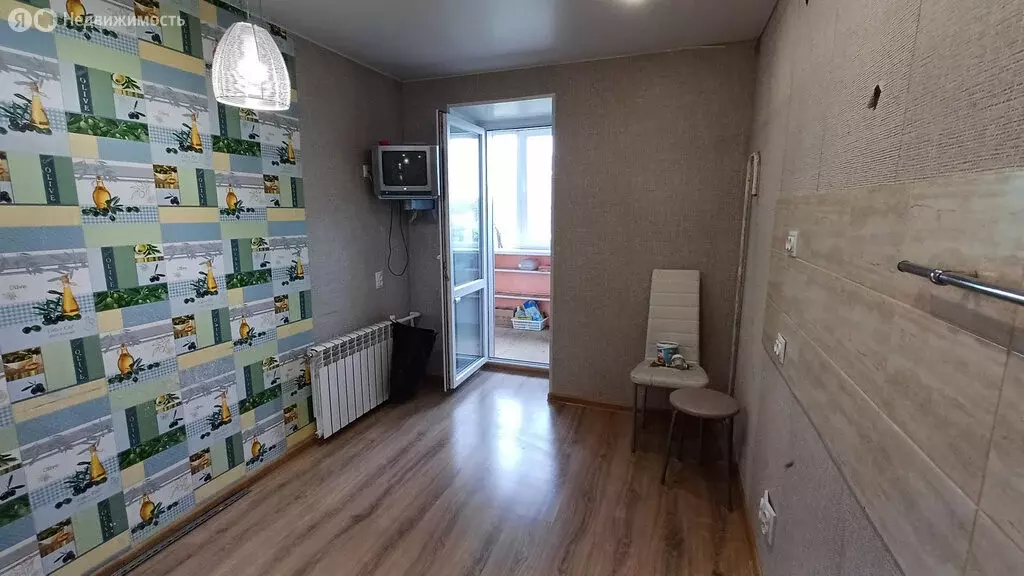 3-комнатная квартира: Сухой Лог, улица Гоголя, 13 (57 м) - Фото 1