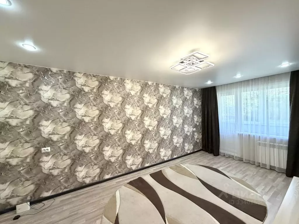 2-к кв. Алтайский край, Барнаул ул. Антона Петрова, 63 (43.0 м) - Фото 2