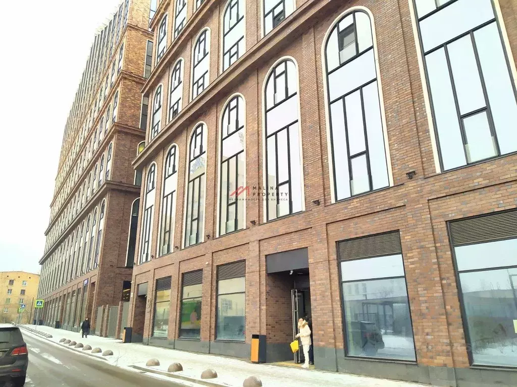 Торговая площадь в Москва ул. Паршина, 10 (670 м) - Фото 1