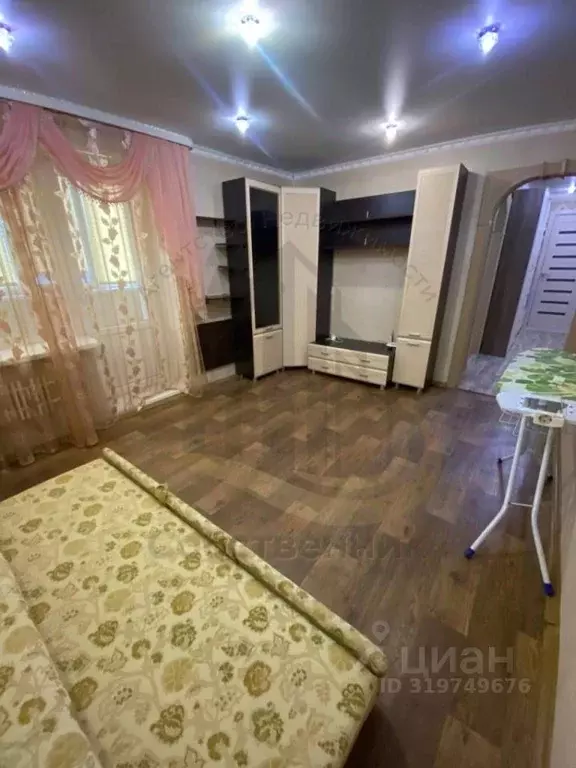 2-к кв. Белгородская область, Старый Оскол Комсомольский просп., 1 ... - Фото 0