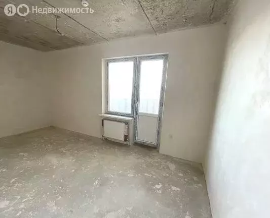 3-комнатная квартира: Ставрополь, улица Пирогова, 72к1 (94 м) - Фото 0