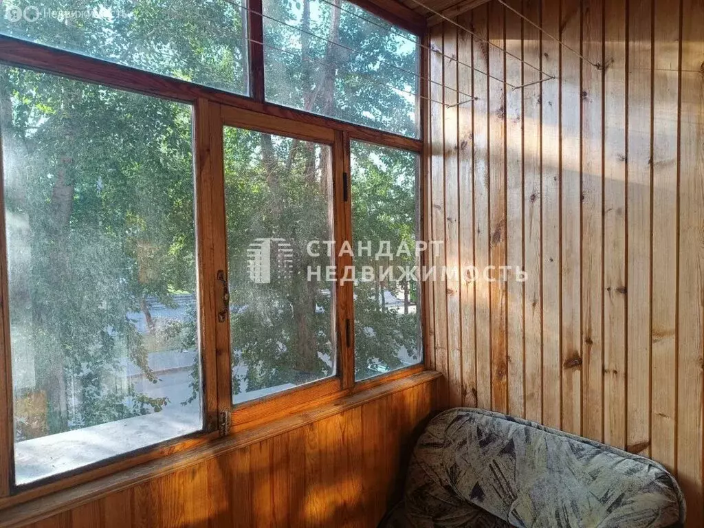3-комнатная квартира: Тюмень, улица Пермякова, 21 (65 м) - Фото 1