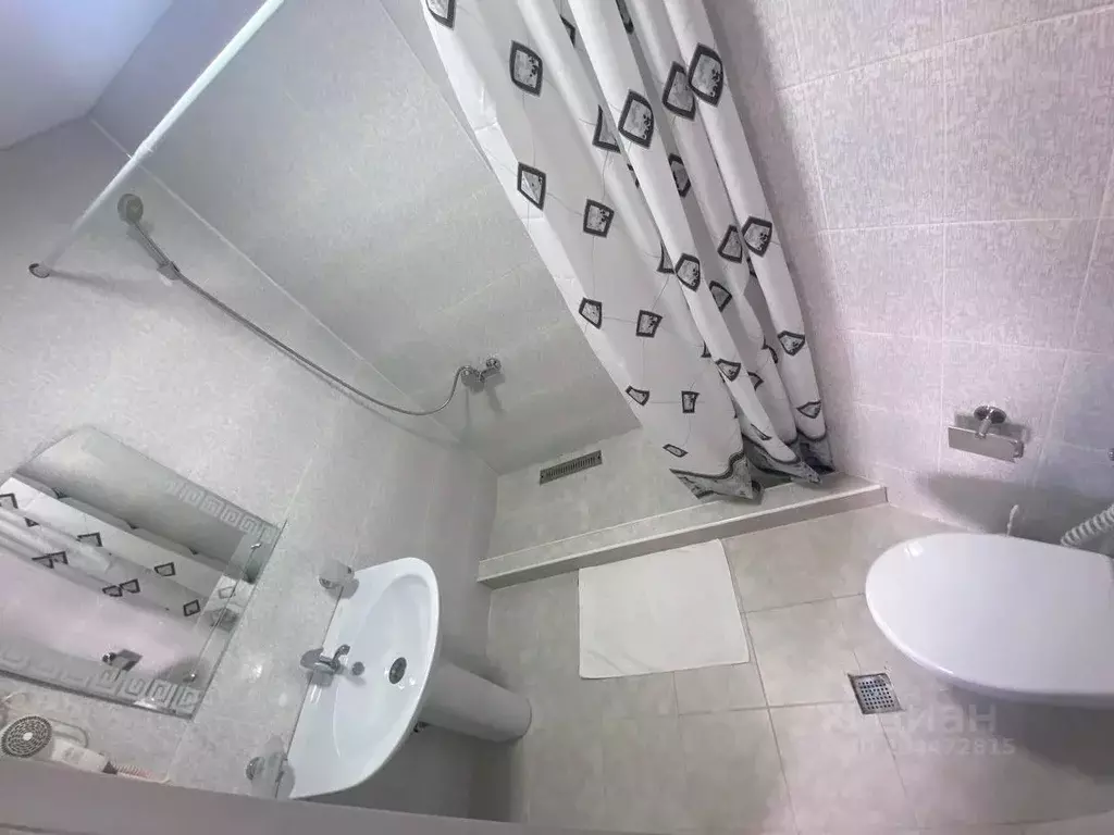 Комната Чеченская республика, Грозный просп. В.В. Путина, 8 (18.0 м) - Фото 2