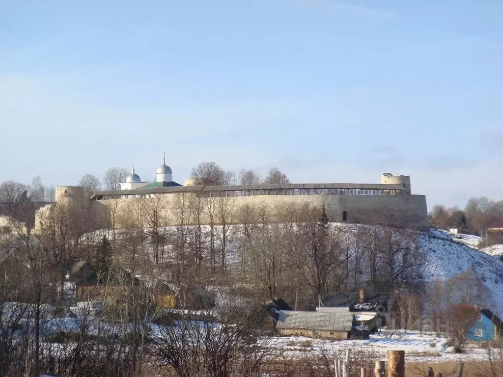 Участок в Псковская область, Печорский район, д. Изборск Заводская ул. ... - Фото 0