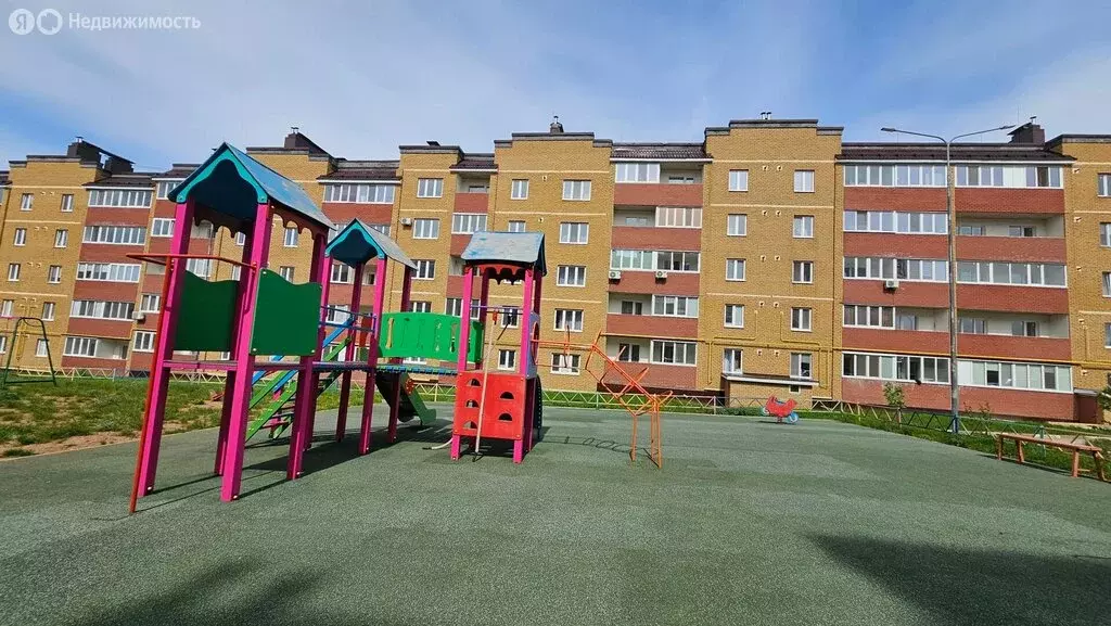 1-комнатная квартира: Октябрьский, 38-й микрорайон, 24 (36.3 м) - Фото 1