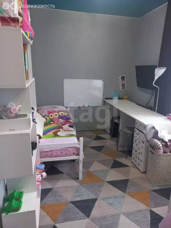 3-комнатная квартира: Ялуторовск, улица Новикова, 28 (51 м) - Фото 2