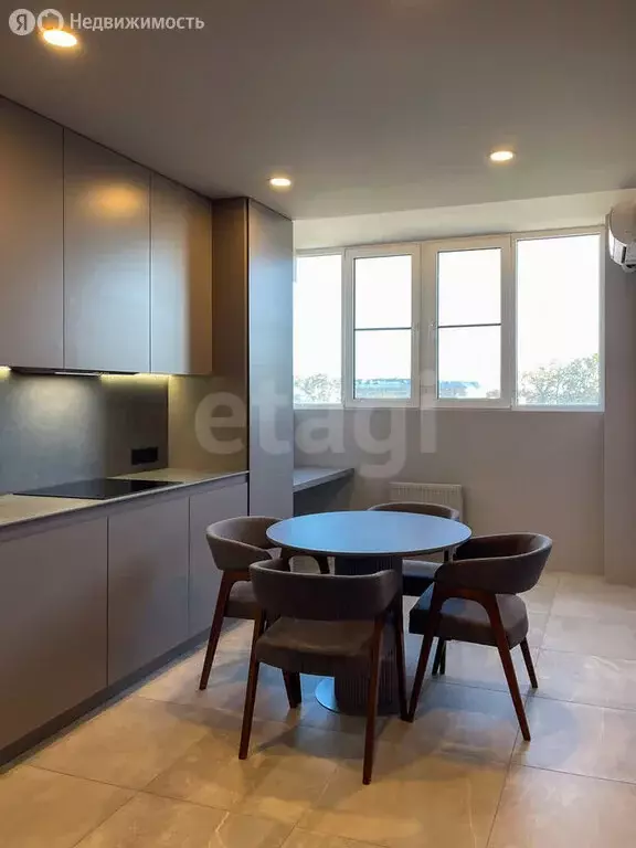 1-комнатная квартира: Краснодар, улица Адмирала Крузенштерна, 6к3 ... - Фото 1