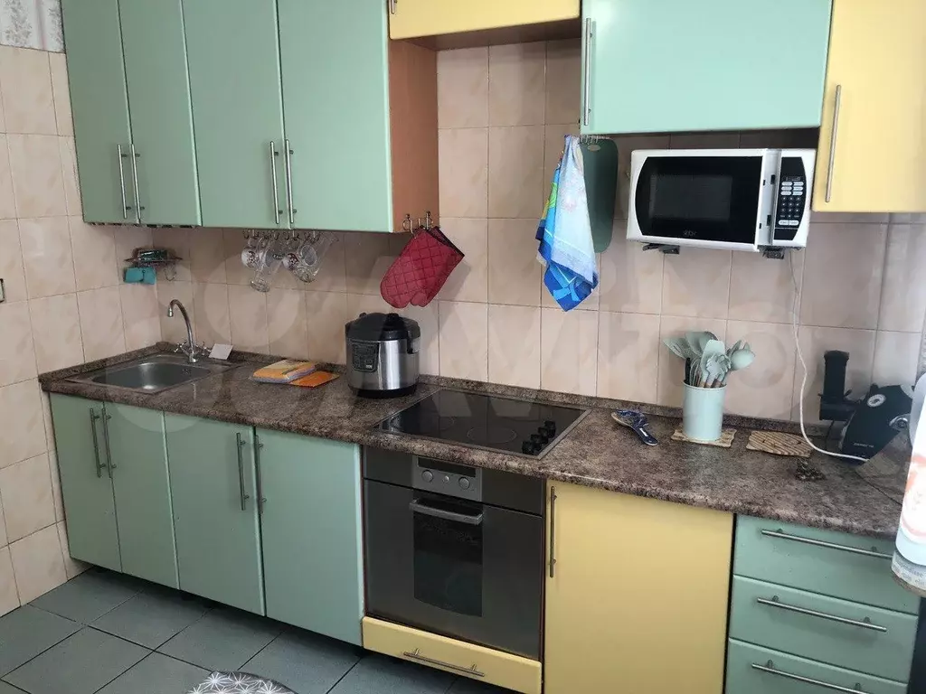 2-к. квартира, 45 м, 1/14 эт. - Фото 0