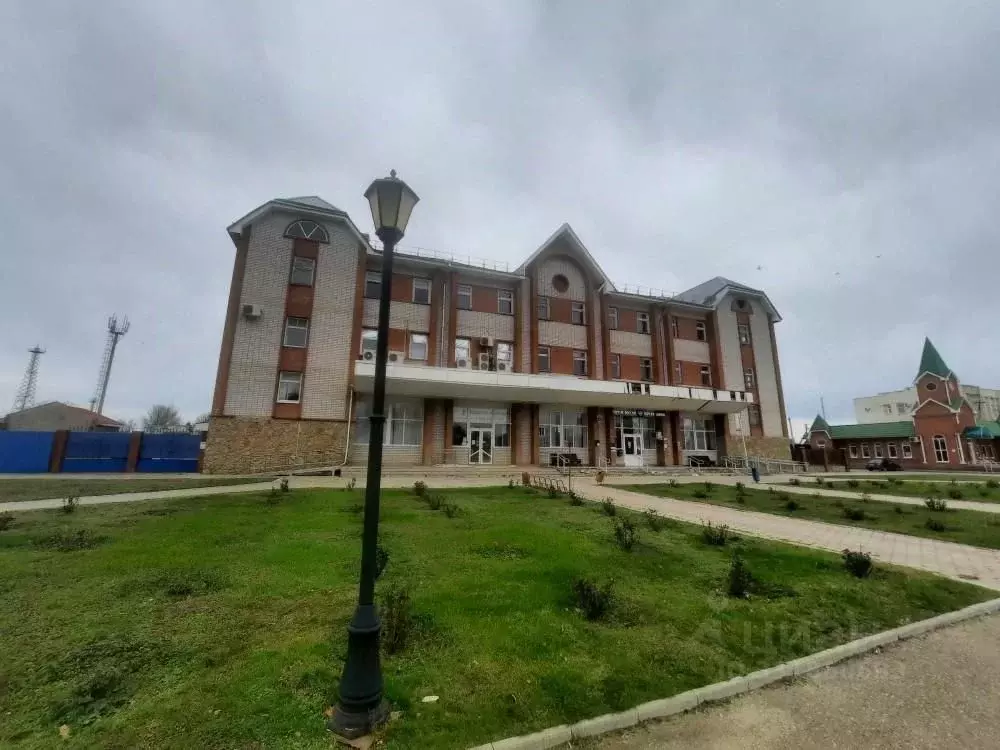 Помещение свободного назначения в Краснодарский край, Белоглинское ... - Фото 1