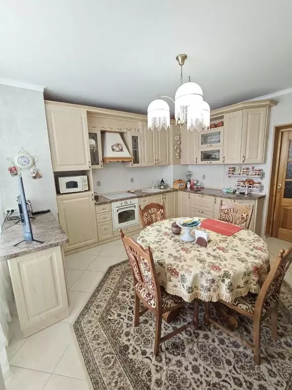 3-к кв. Ставропольский край, Ставрополь ул. Ленина, 245 (175.0 м) - Фото 0