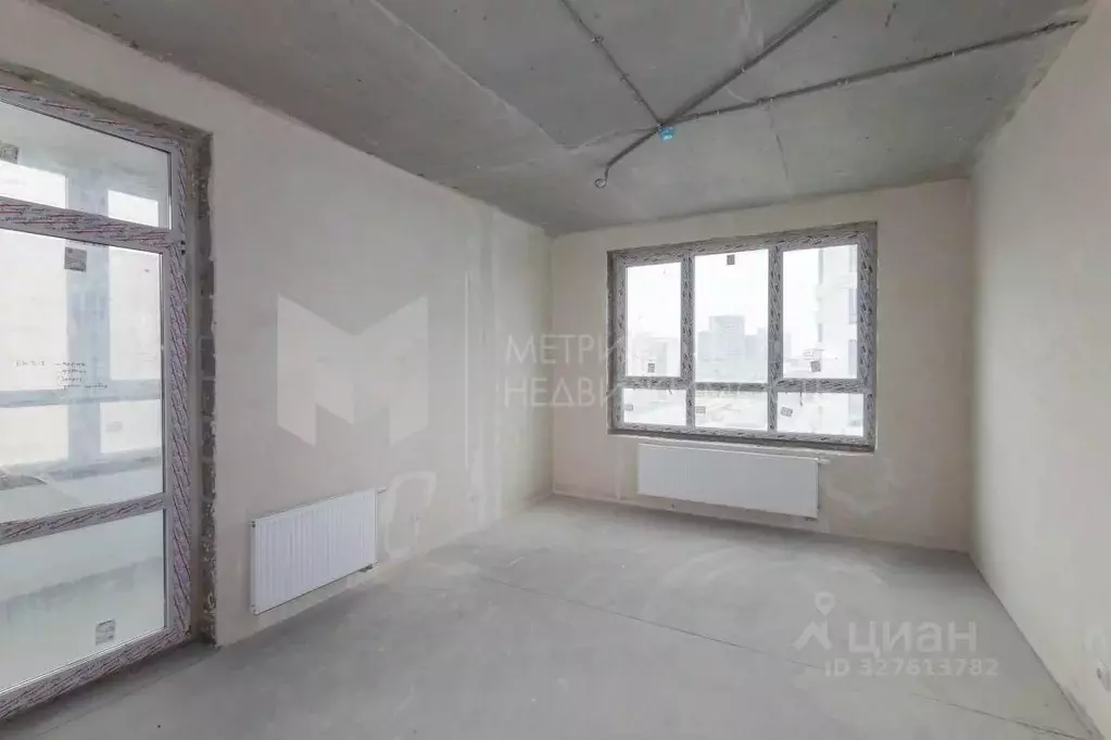 2-к кв. Тюменская область, Тюмень ул. Братьев Бондаревых, 5 (65.5 м) - Фото 1