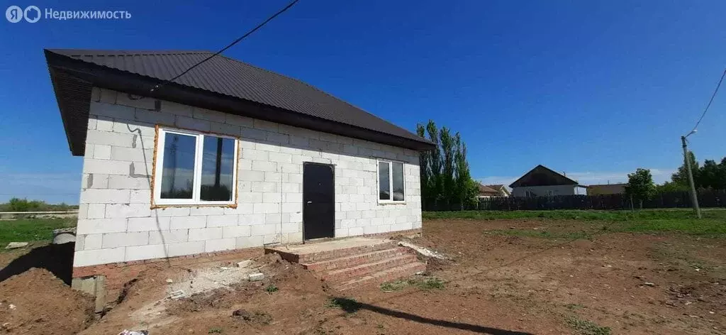 Дом в Бузулукский район, Пригородный сельсовет, посёлок Искра (80 м) - Фото 1