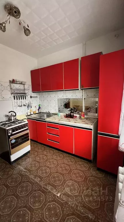 2-к кв. Омская область, Омск ул. 33-я Северная, 27 (53.0 м) - Фото 1