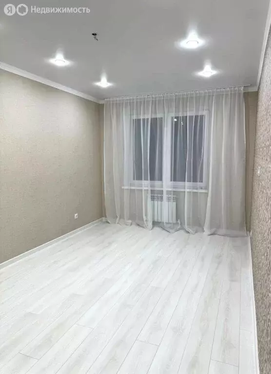 2-комнатная квартира: Калининград, Крейсерская улица, 13к2 (50 м) - Фото 1