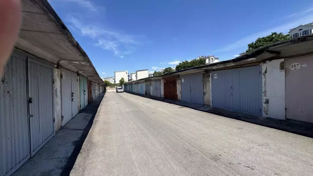 Гараж в Севастополь ул. Адмирала Фадеева, 46А (21 м) - Фото 1