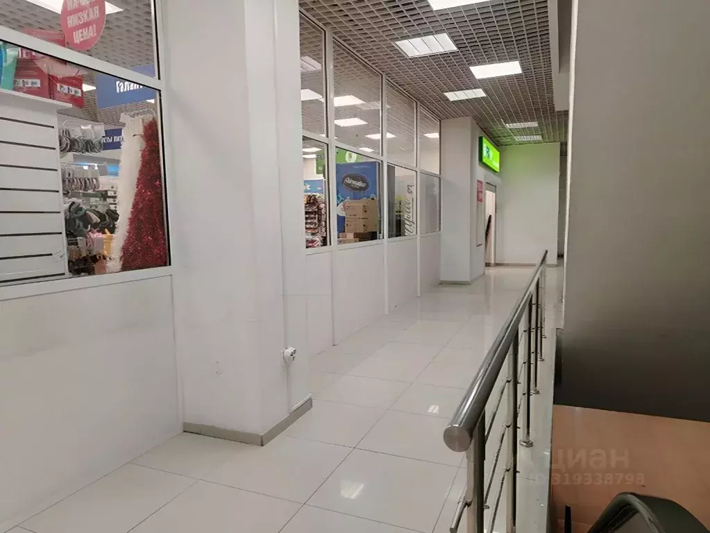 Торговая площадь в Тюменская область, Тюмень ул. Осипенко, 79 (15 м) - Фото 0