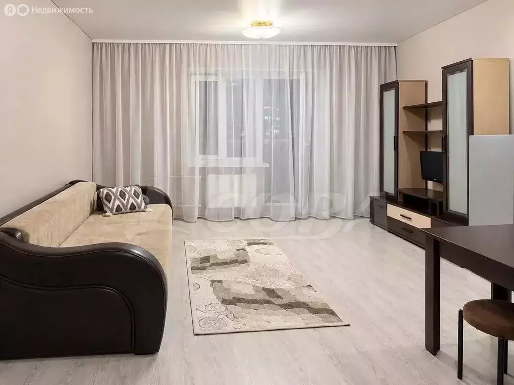 Квартира-студия: Тюмень, Интернациональная улица, 199к1 (28.3 м) - Фото 1