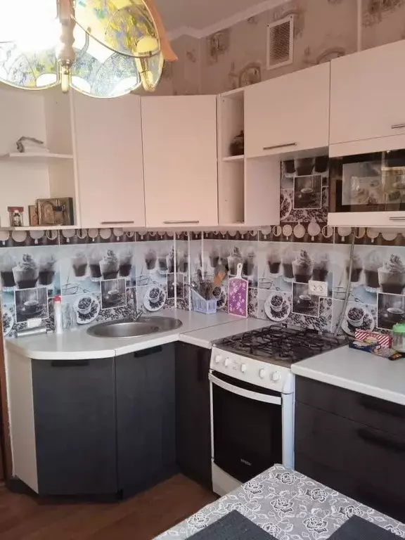 1-к. квартира, 38 м, 2/4 эт. - Фото 1