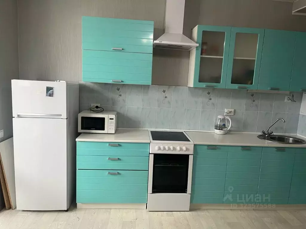 Студия Тюменская область, Тюмень ул. Фармана Салманова, 10 (27.0 м) - Фото 1